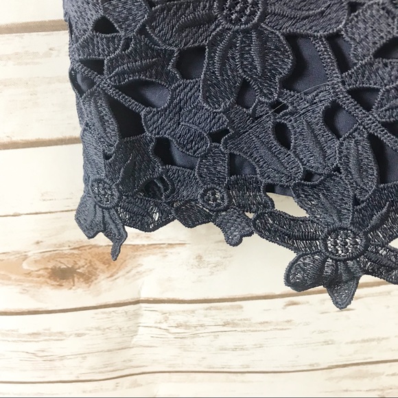 Banana Republic Navy Lace Dress w Pockets Sz 2 - Picture 8 of 8